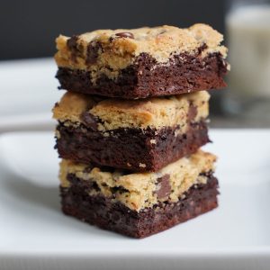 BROOKIES, CRONUTS, CRUFFIN, CHOCOLATE COOKIES IN A PEN MAKING CLASS