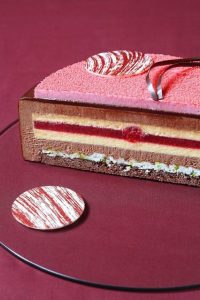 GATEAU GLAMOUR CLASS