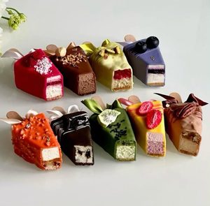 ART OF TRENDY CAKES
